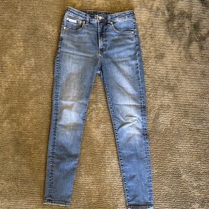 Calvin Klein Jeans Women’s Mid-Blue High-Rise Skinny Jeans